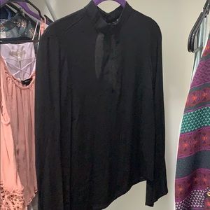 Keyhole long sleeve blouse